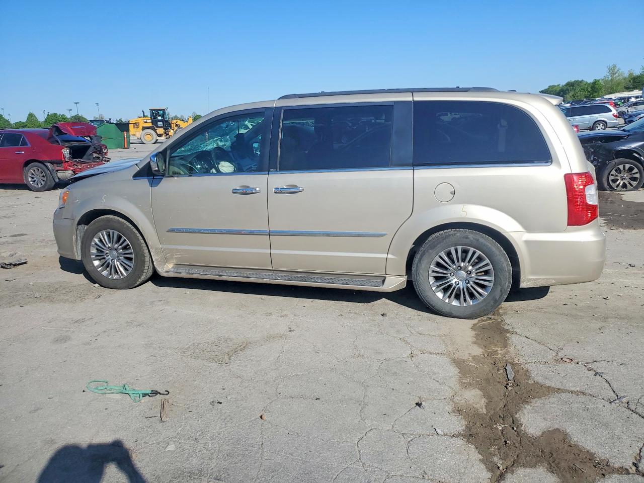 2013 CHRYSLER MINIVAN