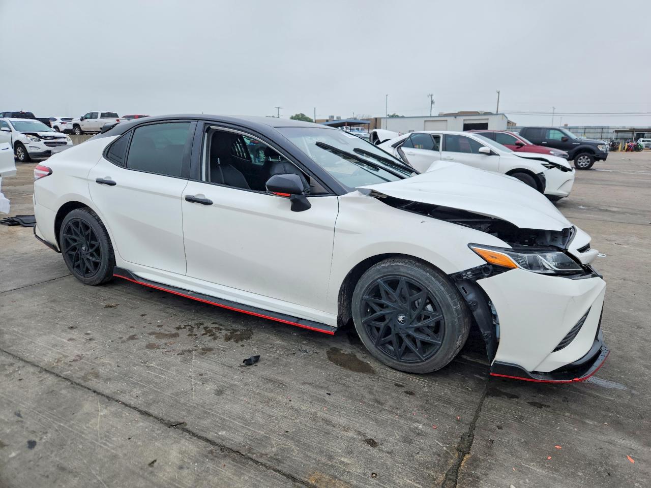 2020 TOYOTA CAMRY