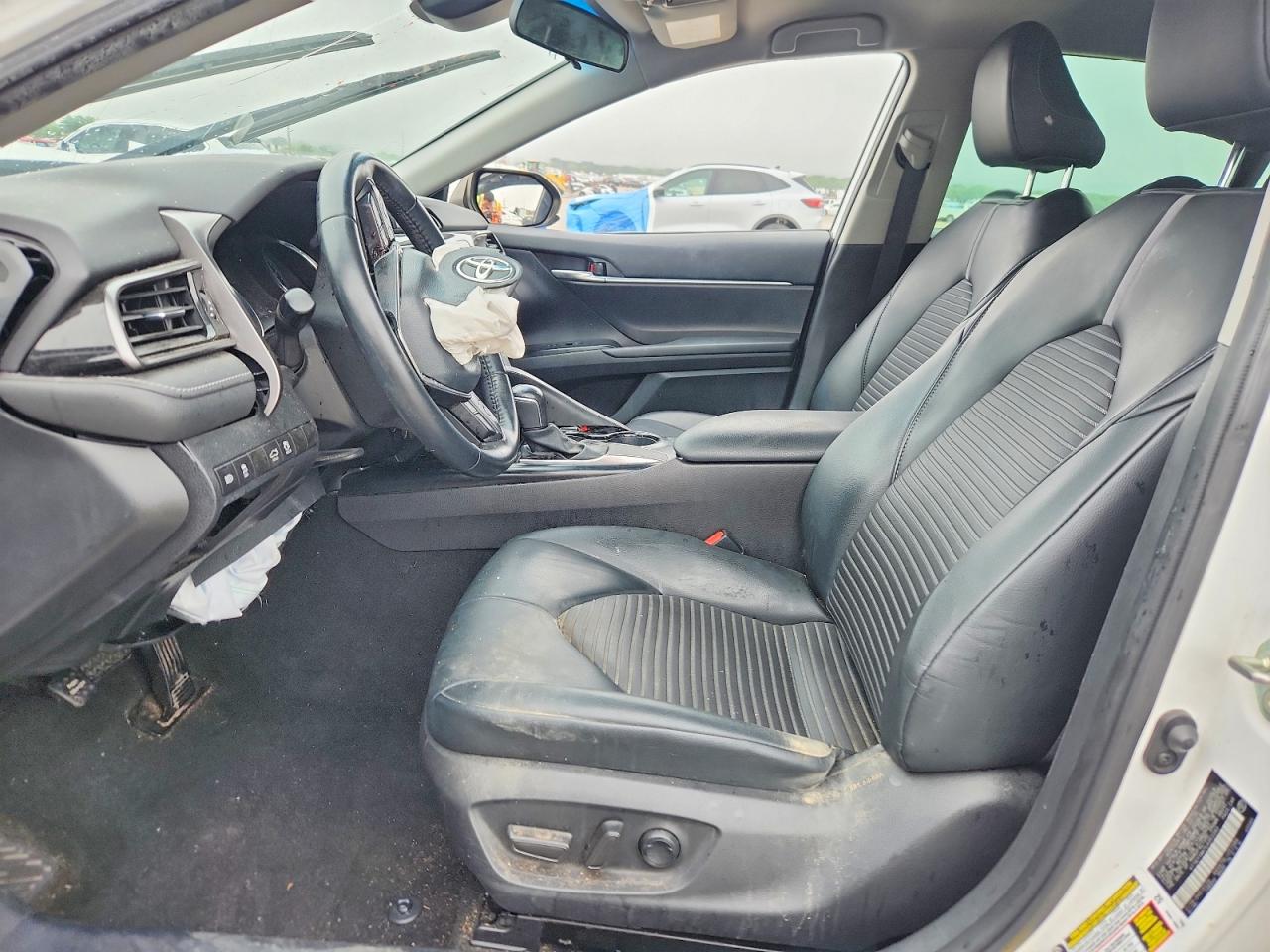2020 TOYOTA CAMRY