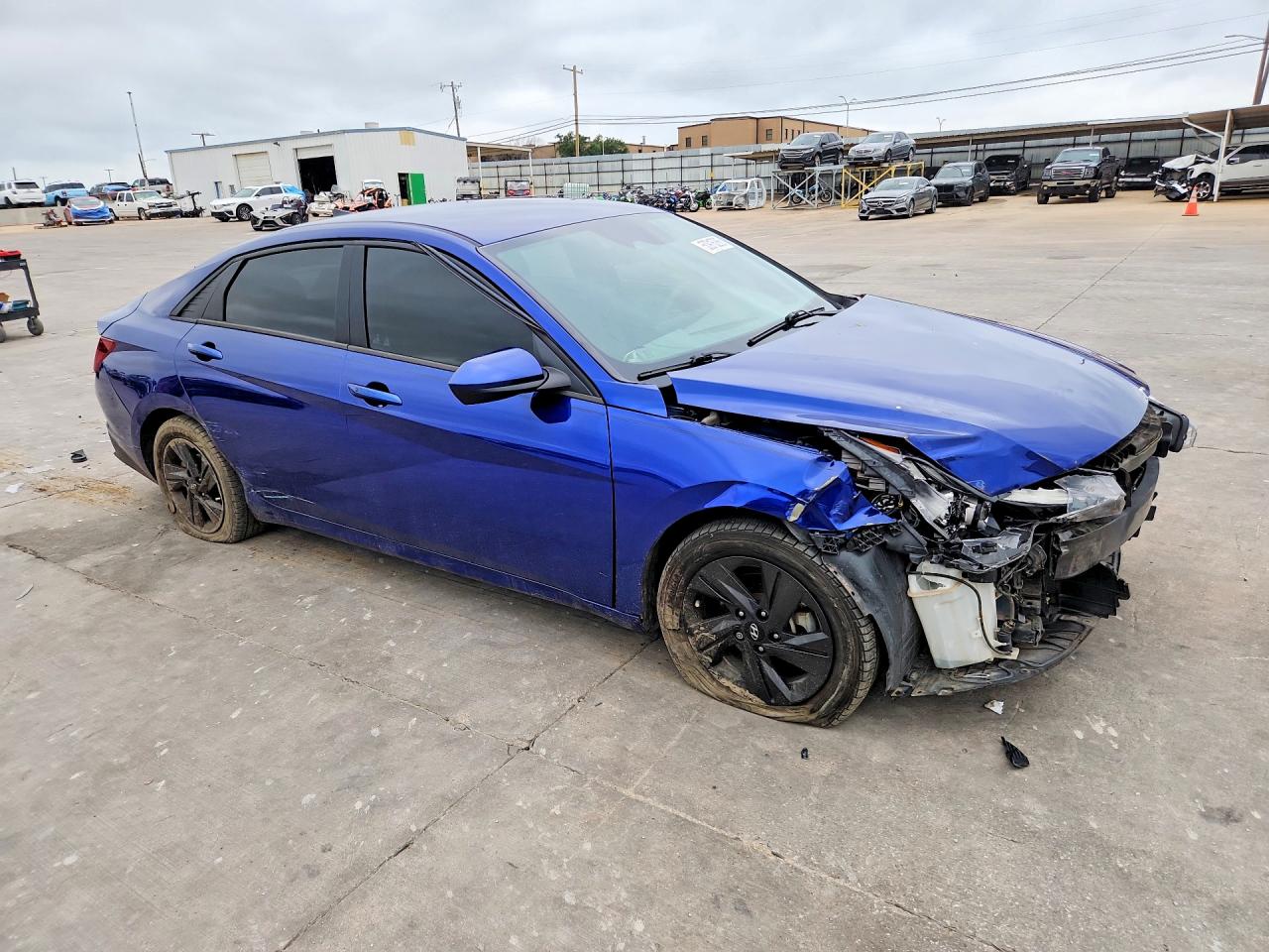 2022 HYUNDAI ELANTRA