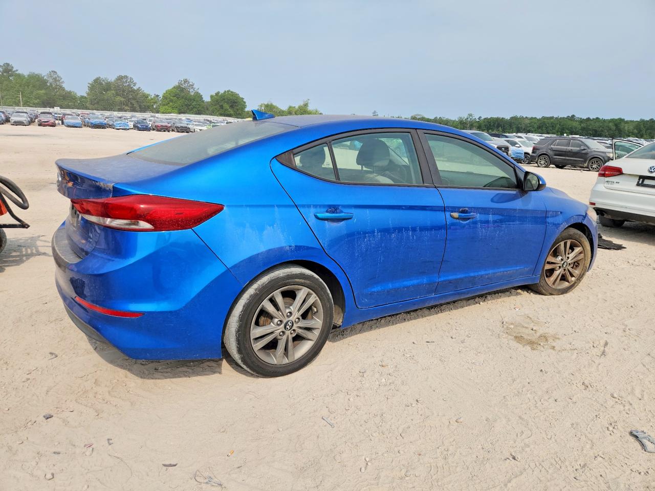 2017 HYUNDAI ELANTRA