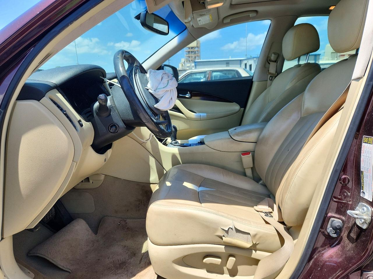 2016 INFINITI QX50 BASE