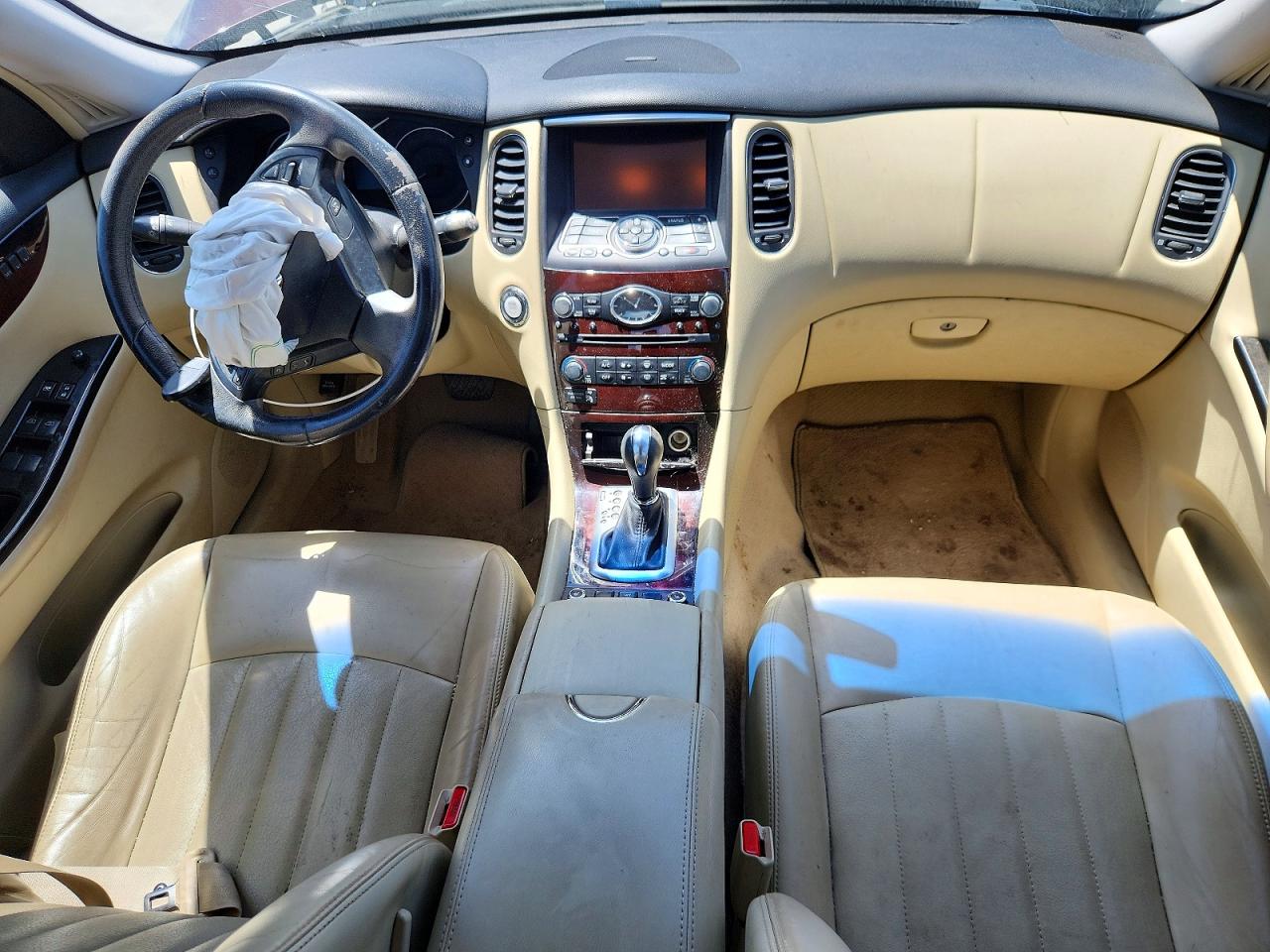 2016 INFINITI QX50 BASE