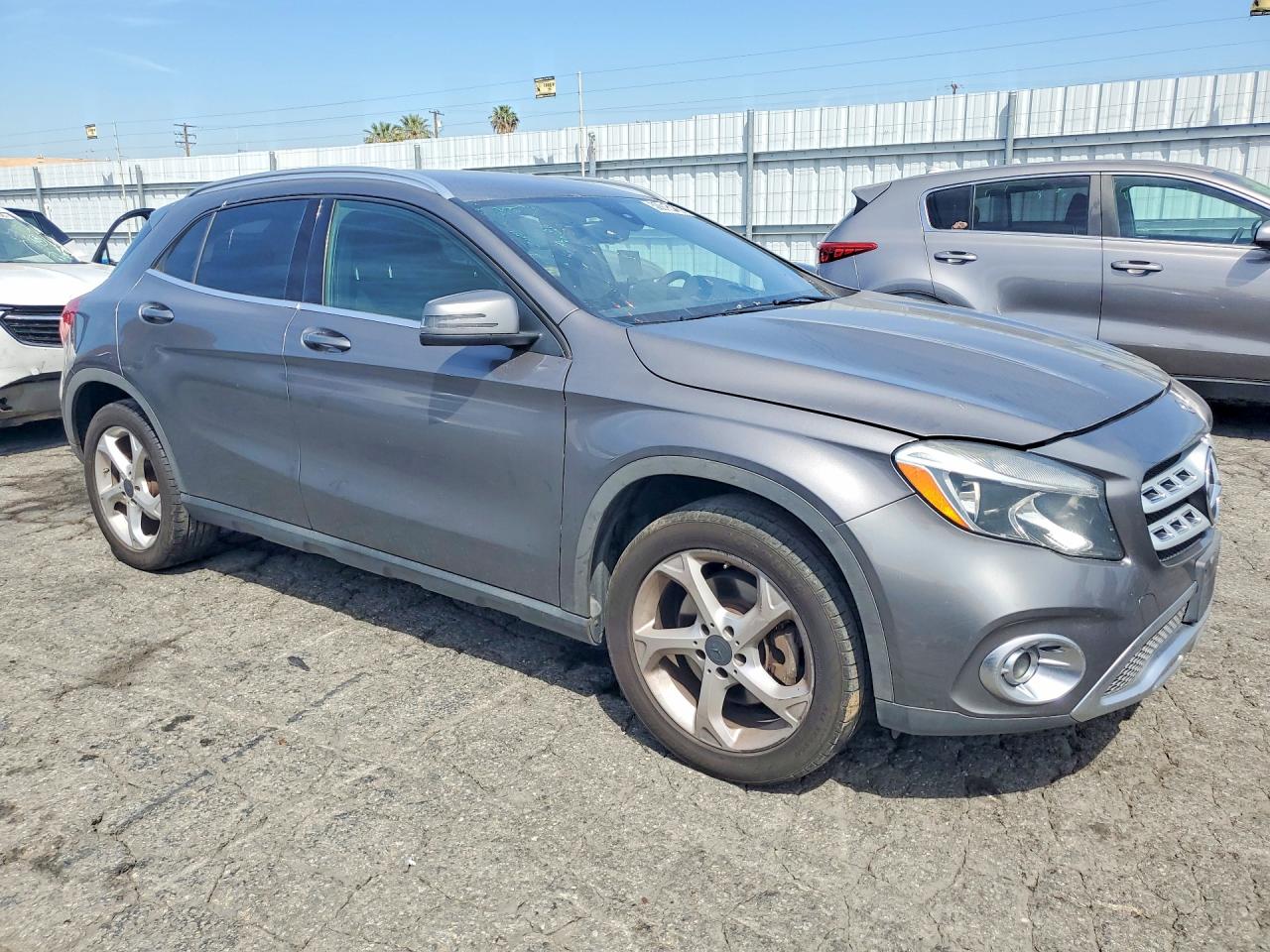 2018 MERCEDES-BENZ GLA-CLASS