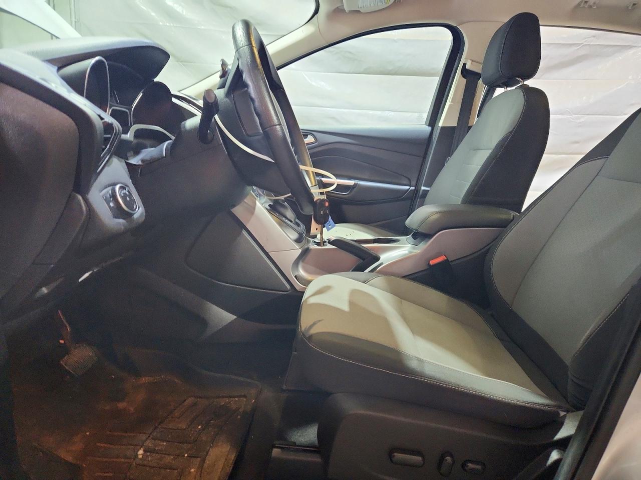 2016 FORD ESCAPE