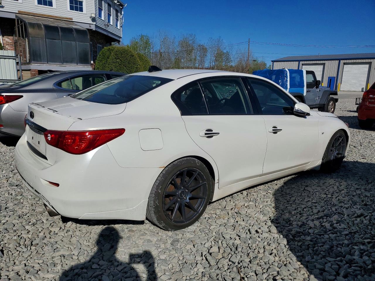 2014 INFINITI Q50