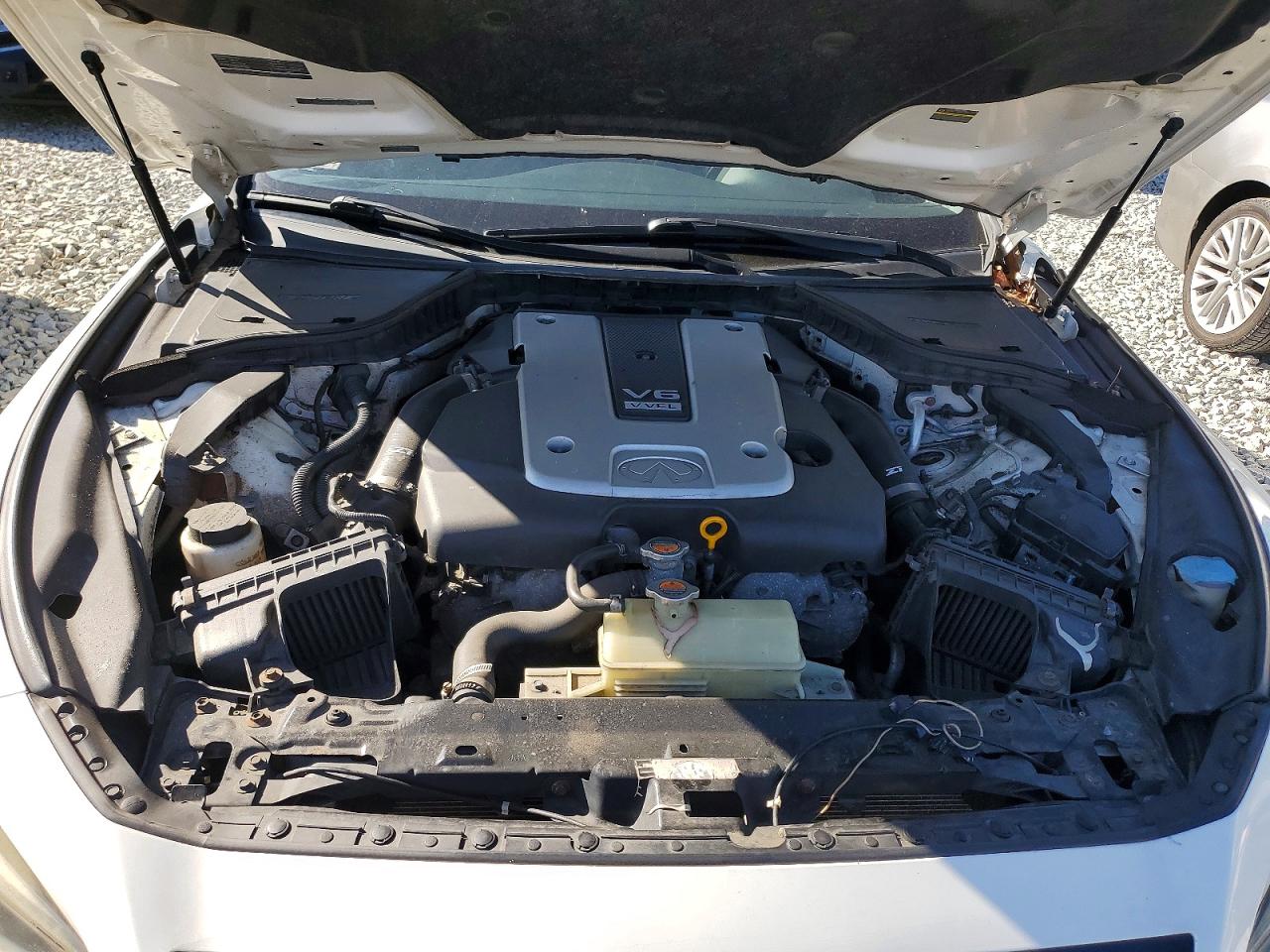 2014 INFINITI Q50