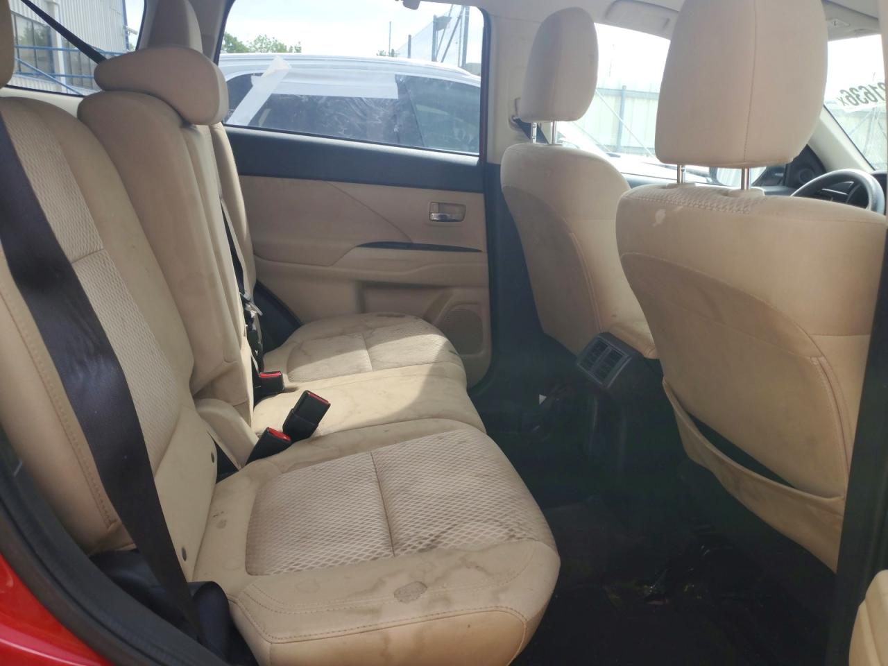 2019 MITSUBISHI OUTLANDER
