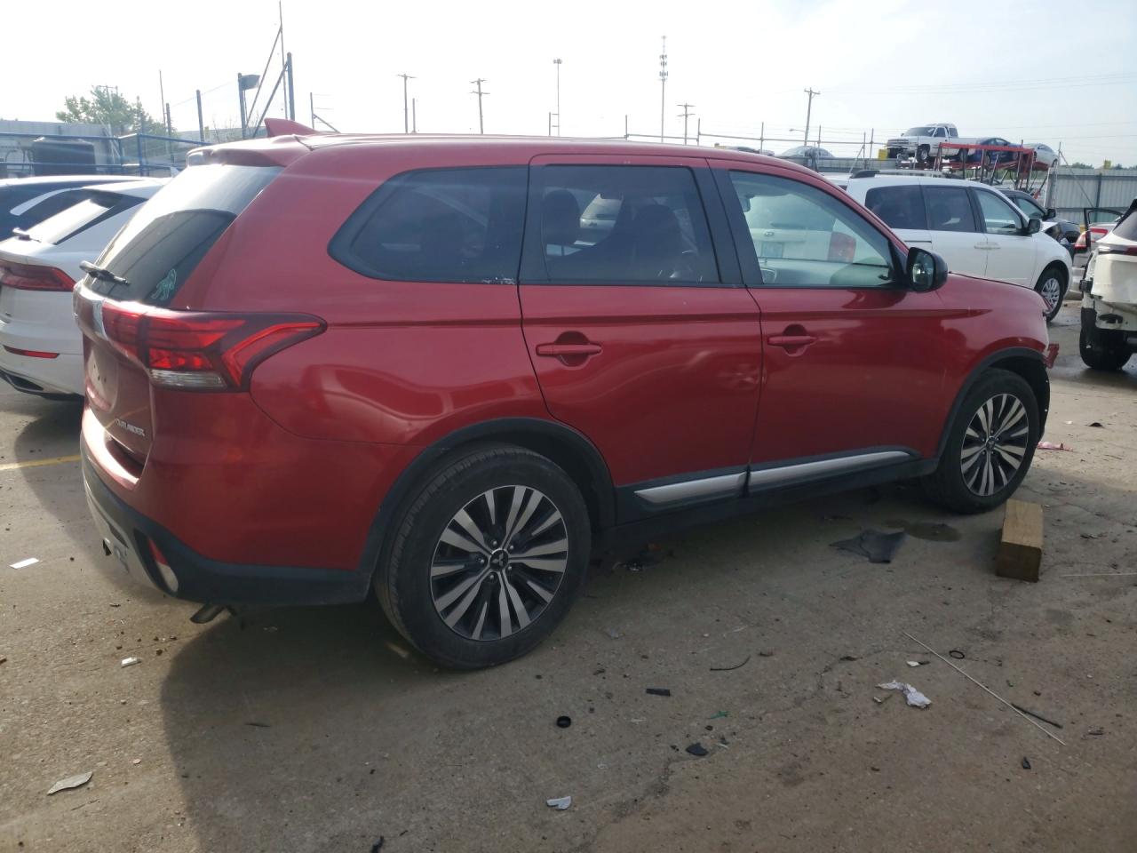 2019 MITSUBISHI OUTLANDER