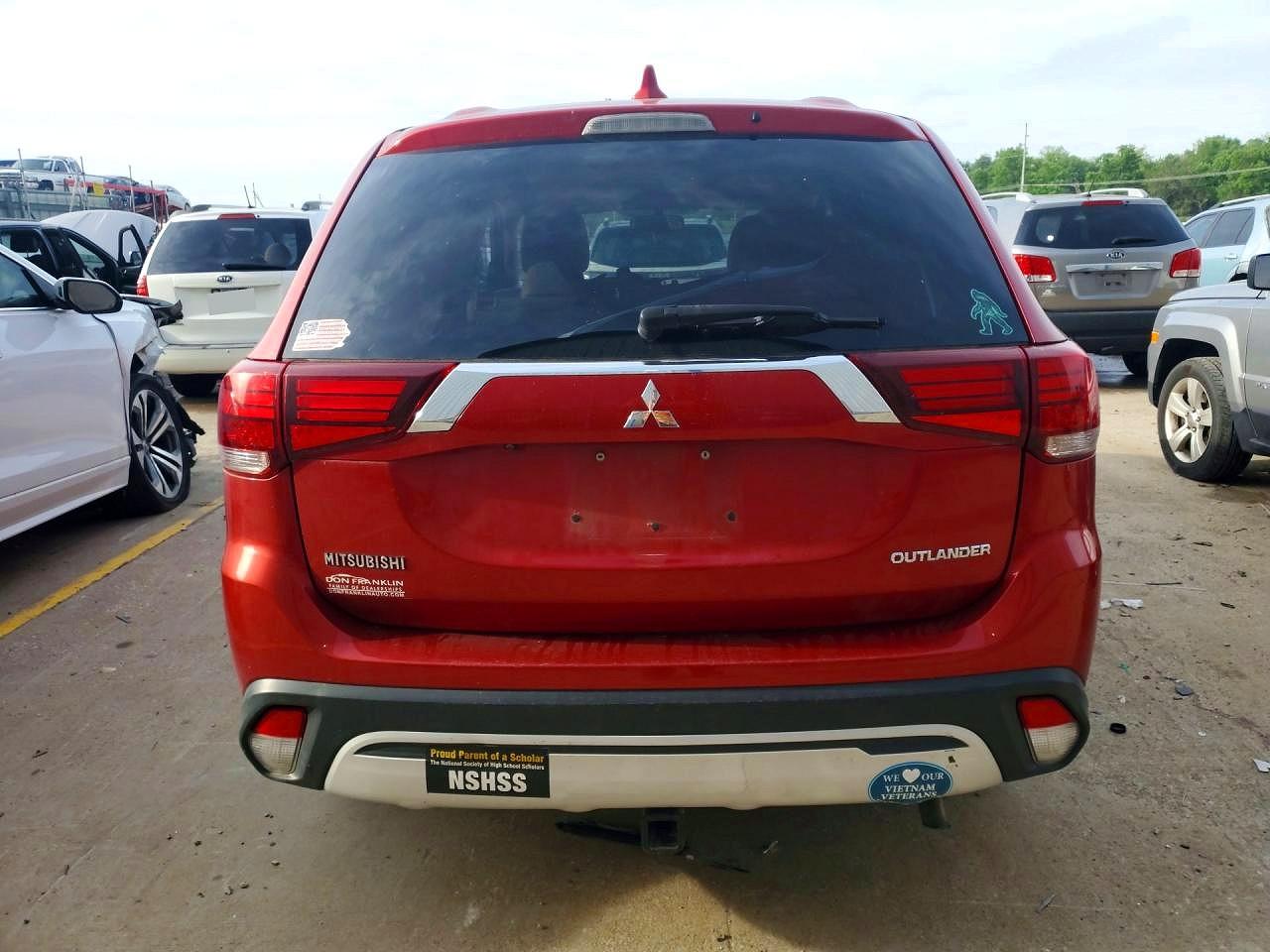 2019 MITSUBISHI OUTLANDER