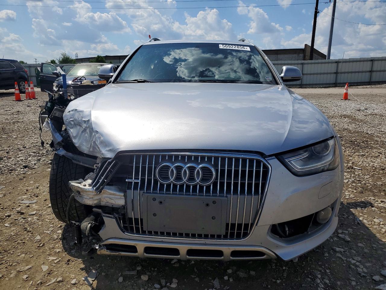 2016 AUDI A4