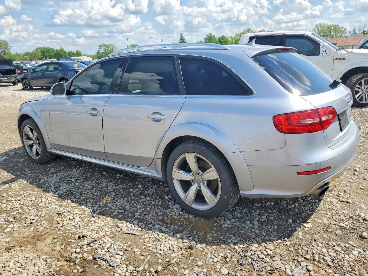 2016 AUDI A4