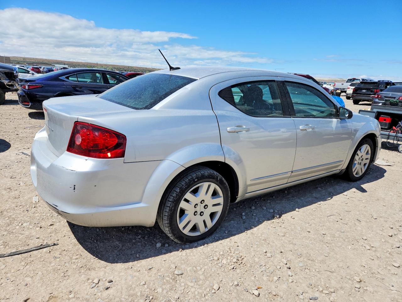 2012 DODGE AVENGER