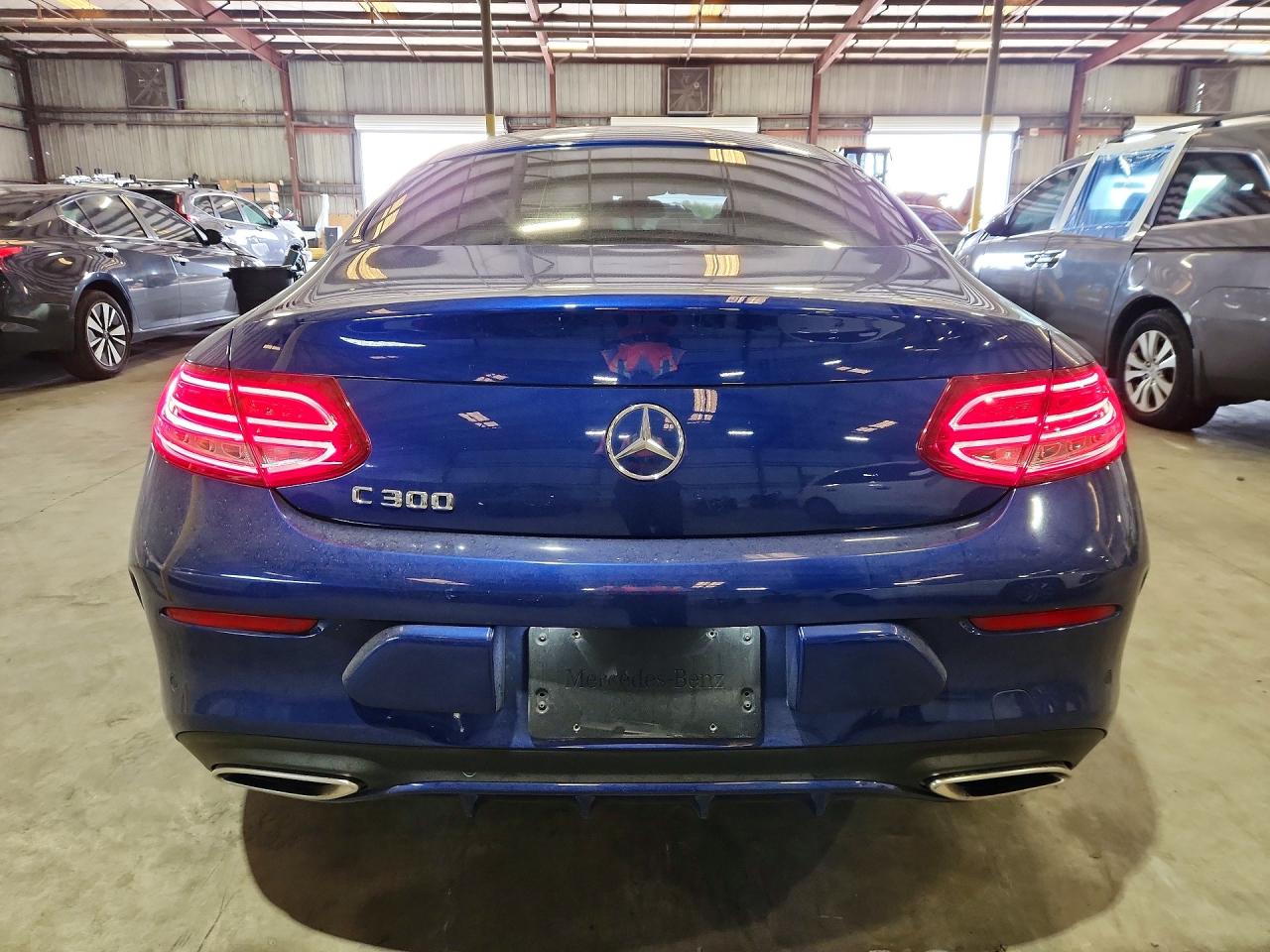2017 MERCEDES-BENZ C-CLASS