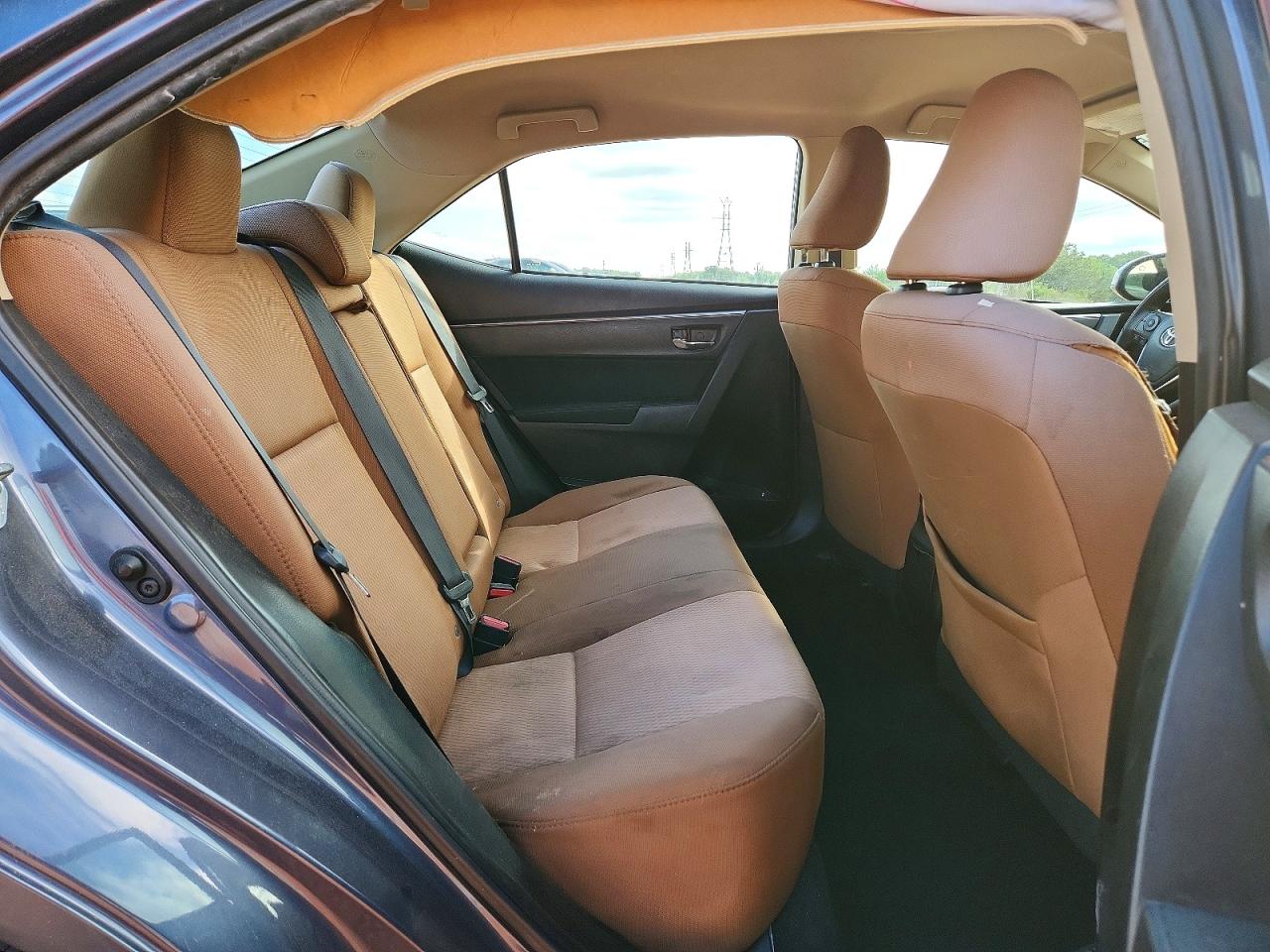 2015 TOYOTA COROLLA LE
