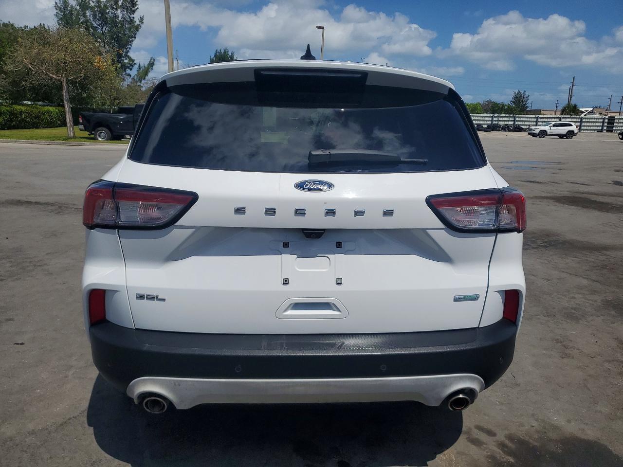 2020 FORD ESCAPE