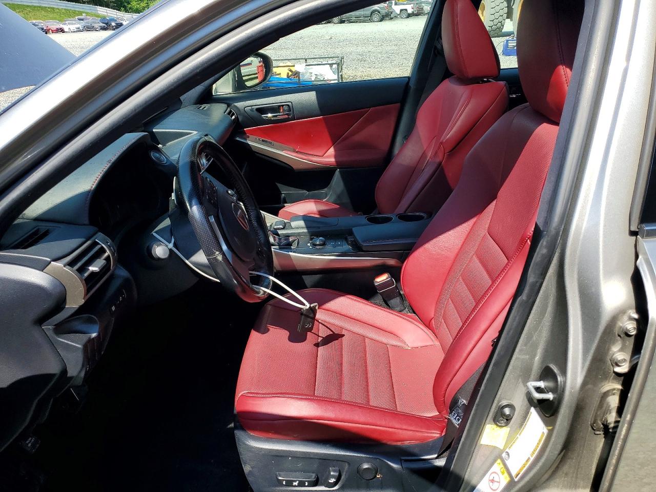 2016 LEXUS IS