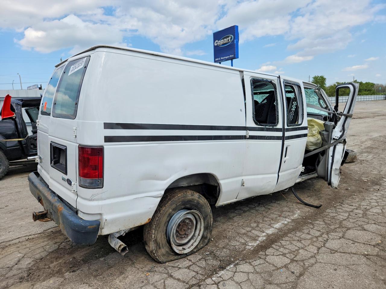 2010 FORD ECONOLINE