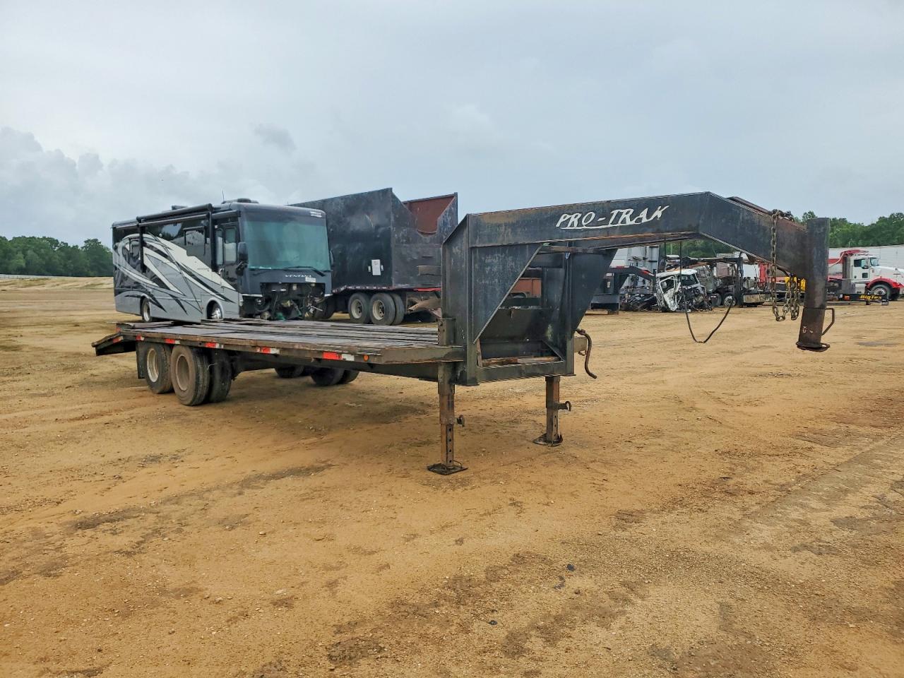 2005 PRO TRAK