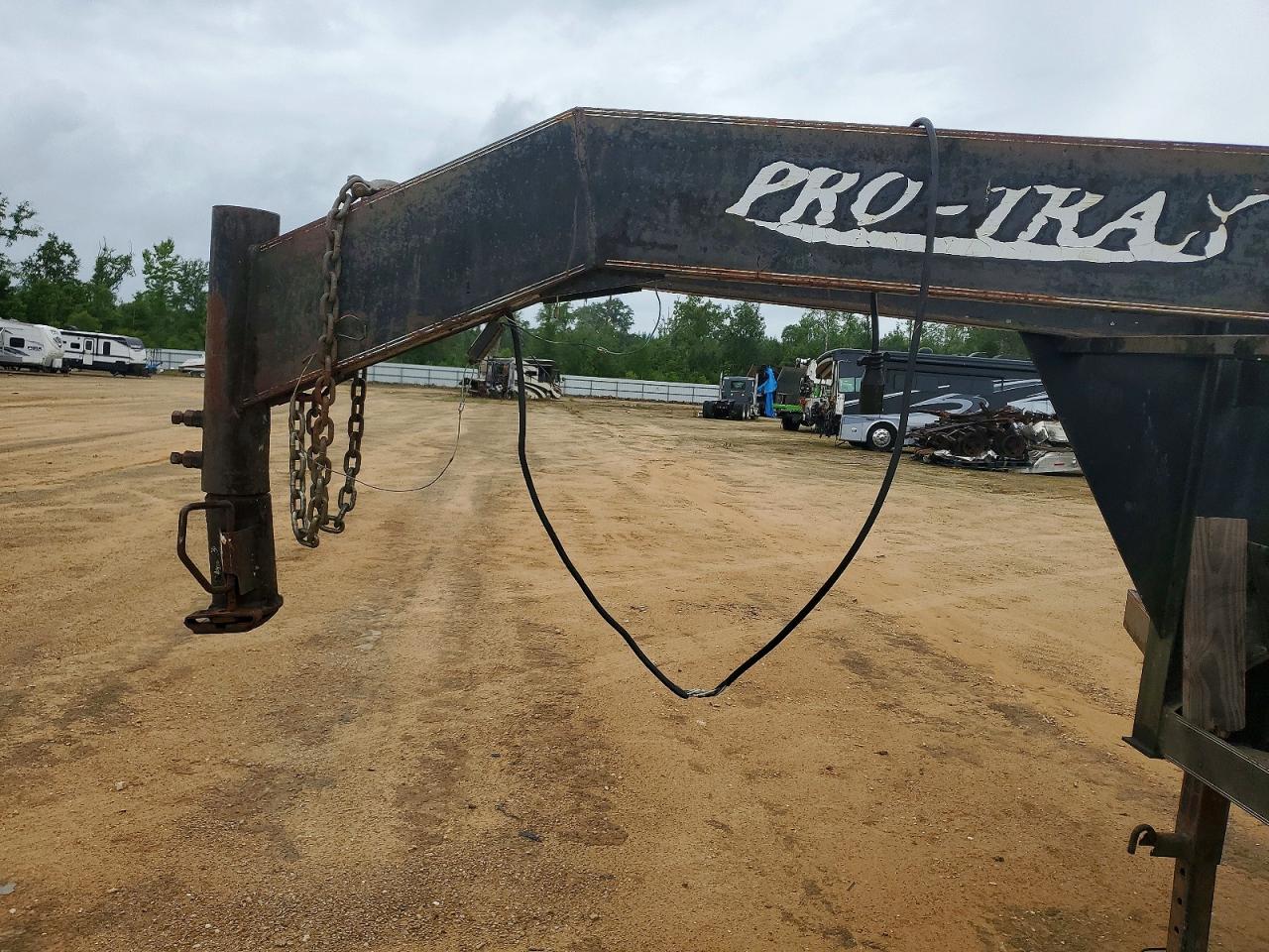 2005 PRO TRAK