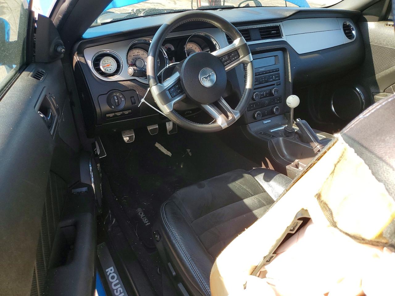 2010 FORD MUSTANG