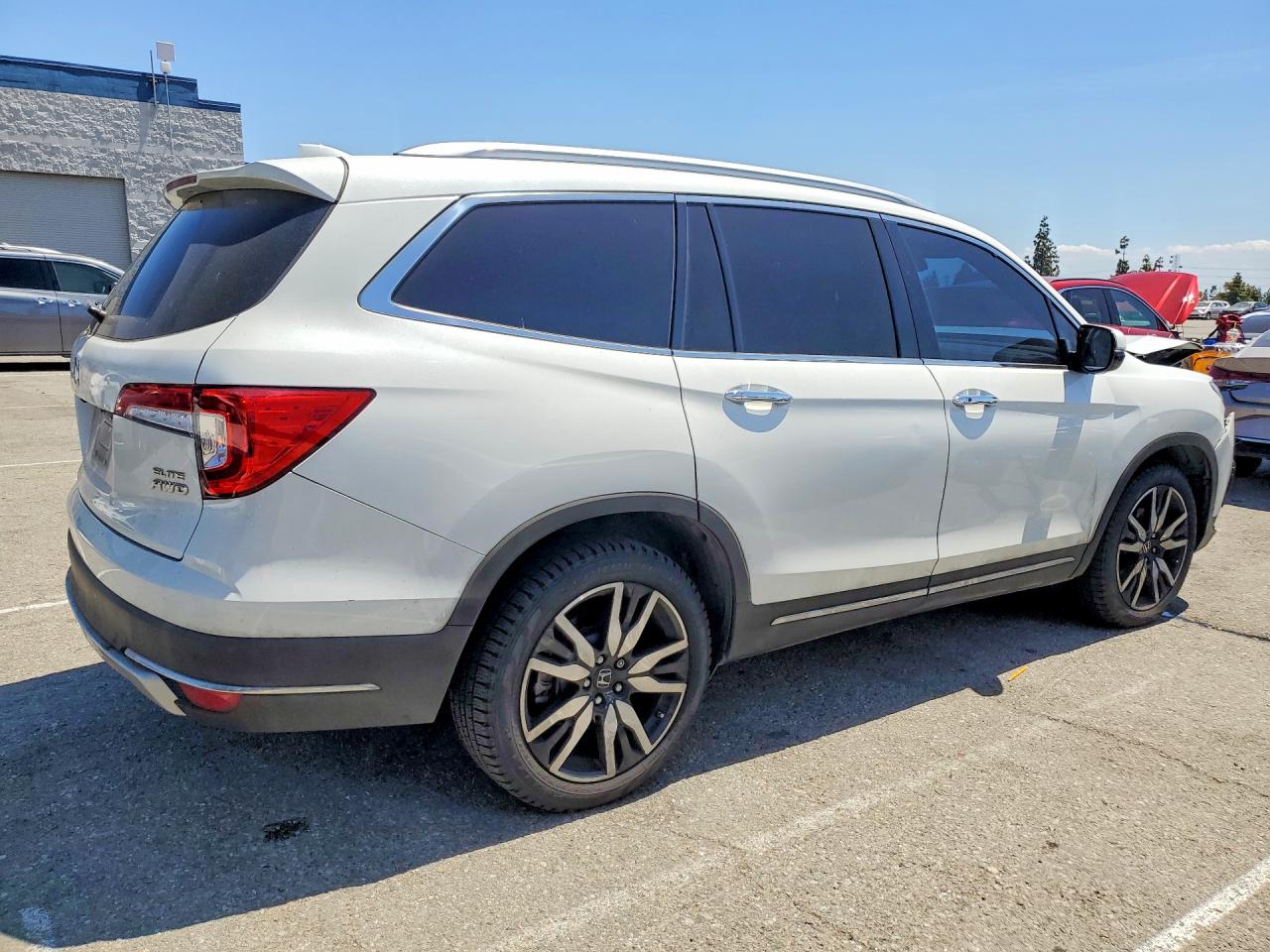 2021 HONDA PILOT