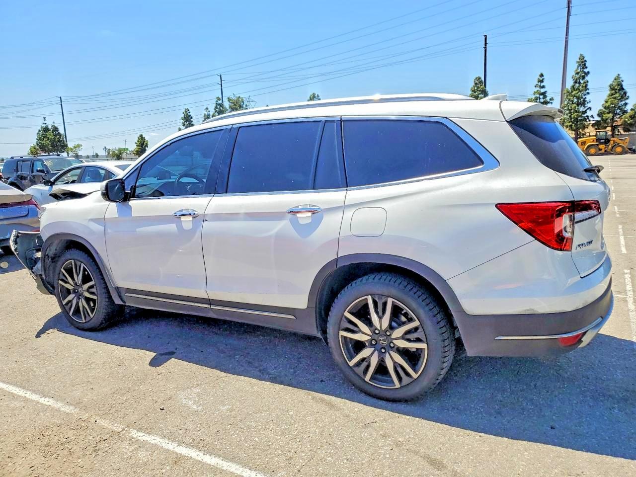 2021 HONDA PILOT