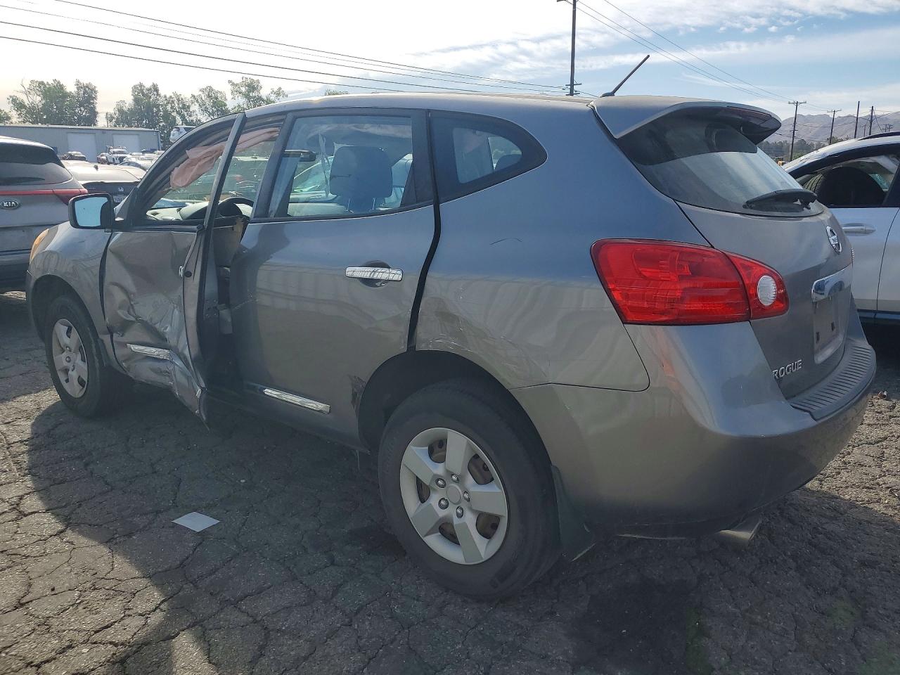 2013 NISSAN ROGUE