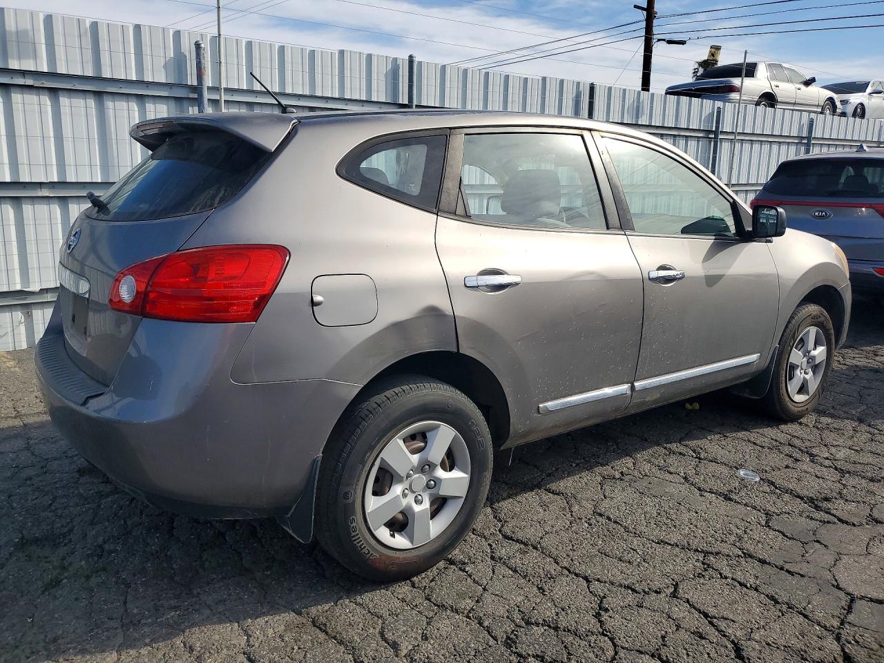 2013 NISSAN ROGUE