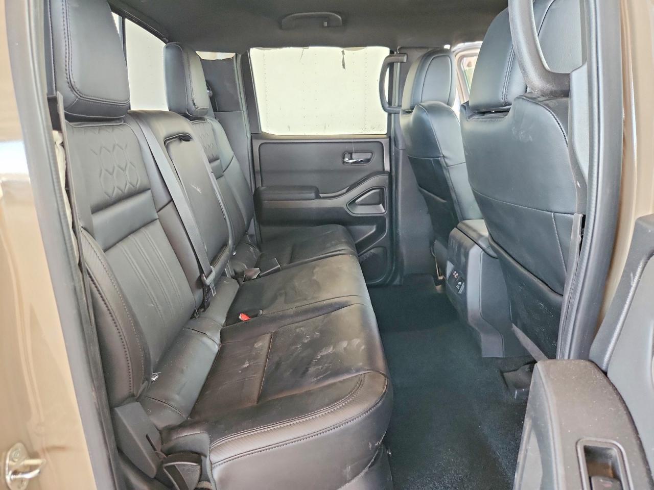 2022 NISSAN FRONTIER