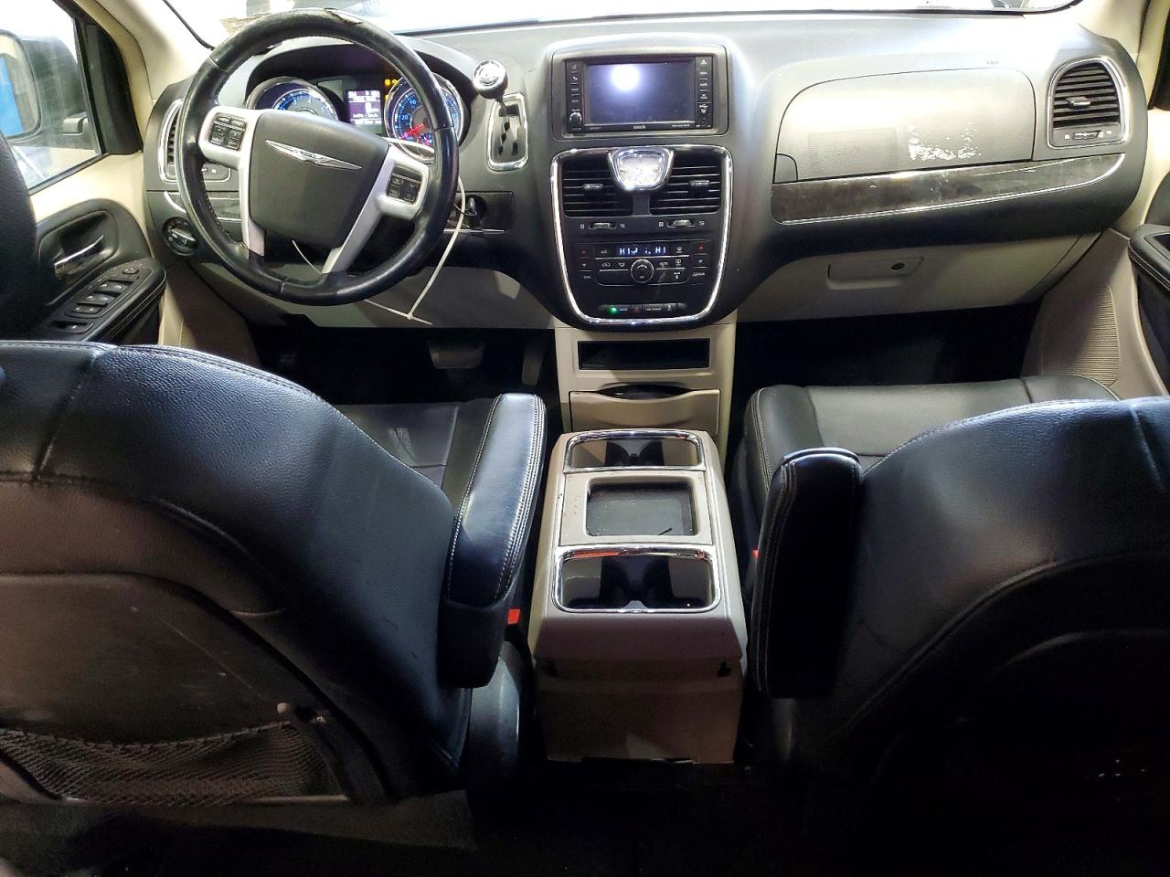 2014 CHRYSLER MINIVAN