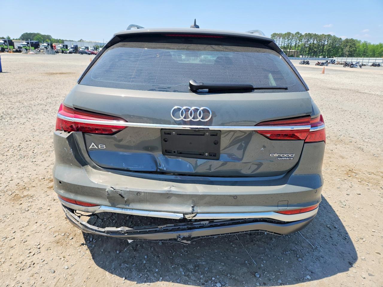 2022 AUDI A6