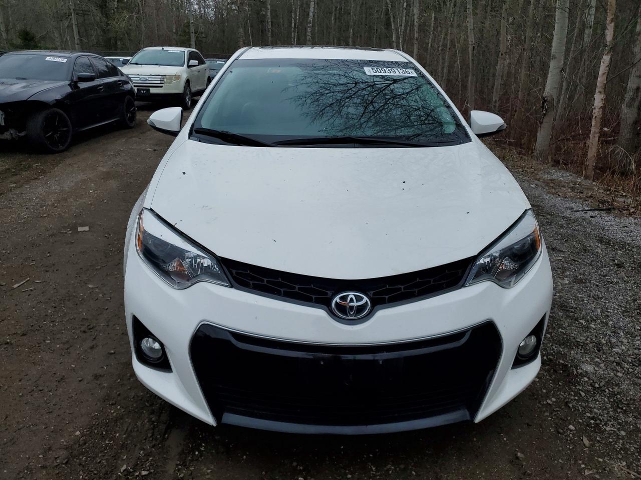 2015 TOYOTA COROLLA