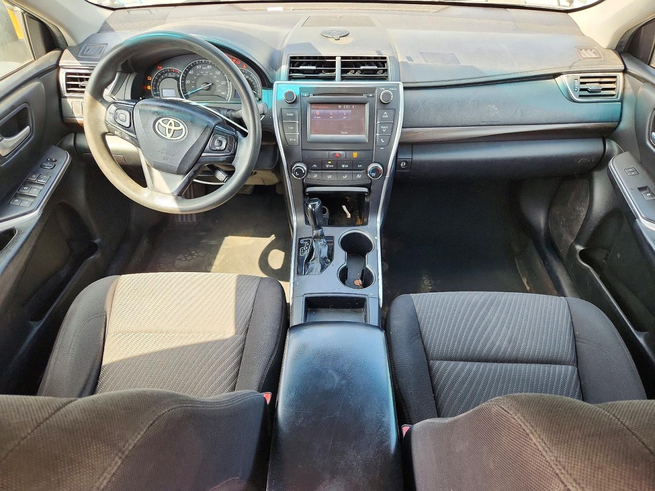 2015 TOYOTA CAMRY