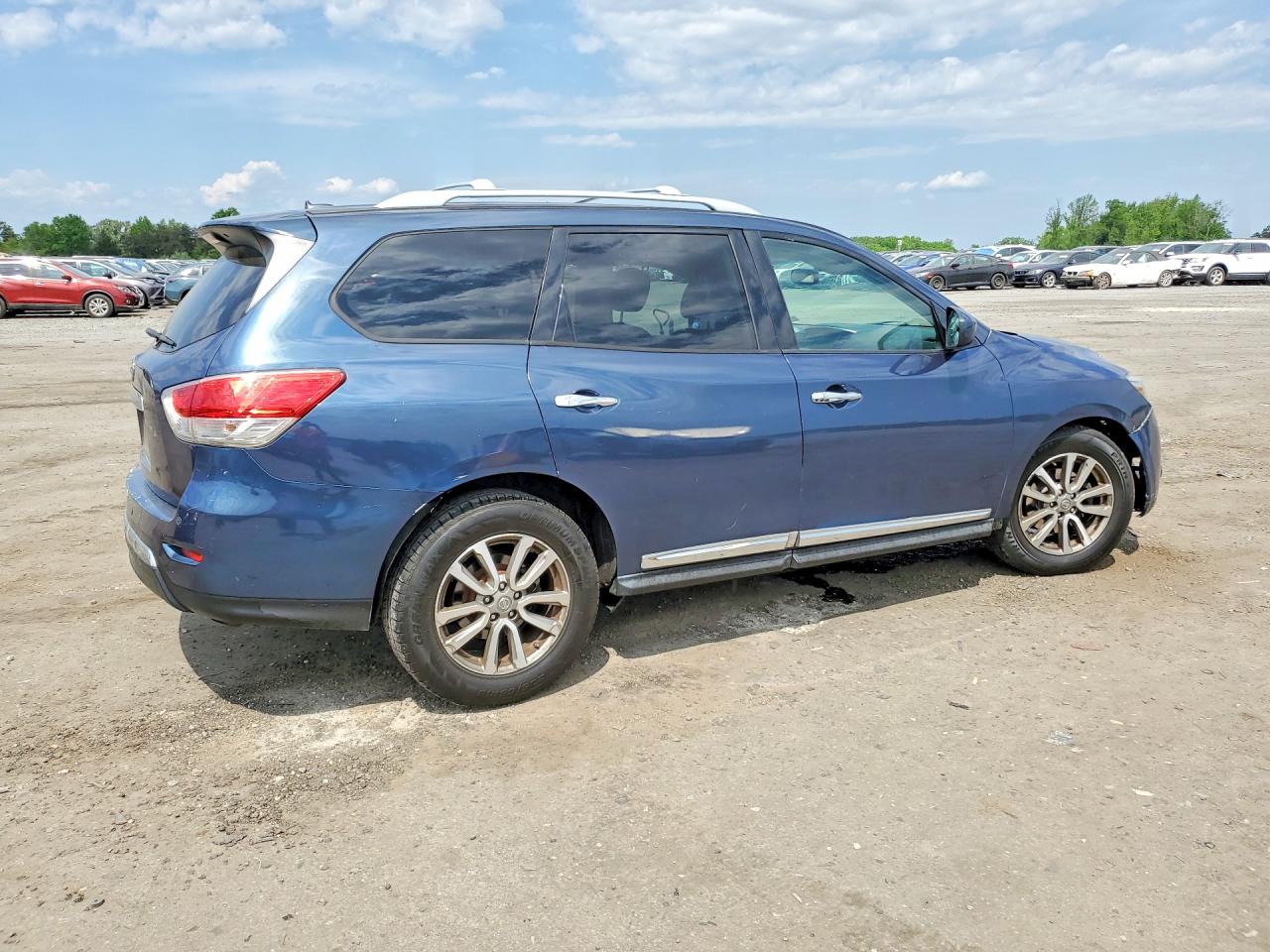 2014 NISSAN PATHFINDER