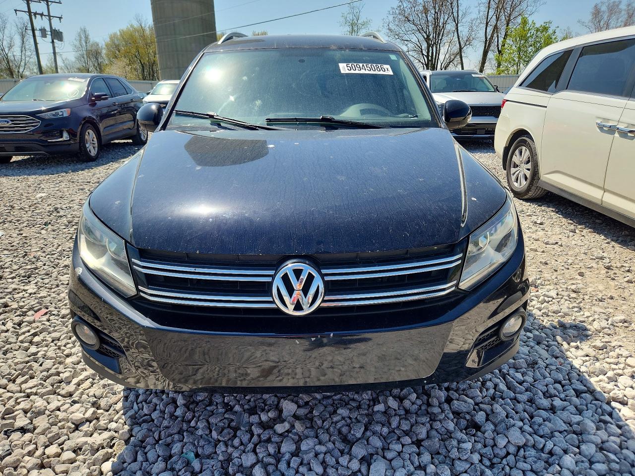 2012 VOLKSWAGEN TIGUAN