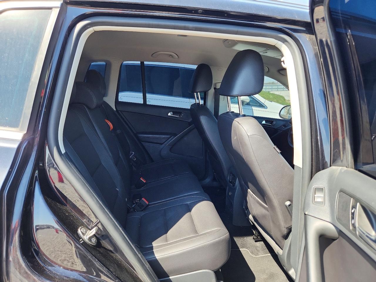 2012 VOLKSWAGEN TIGUAN
