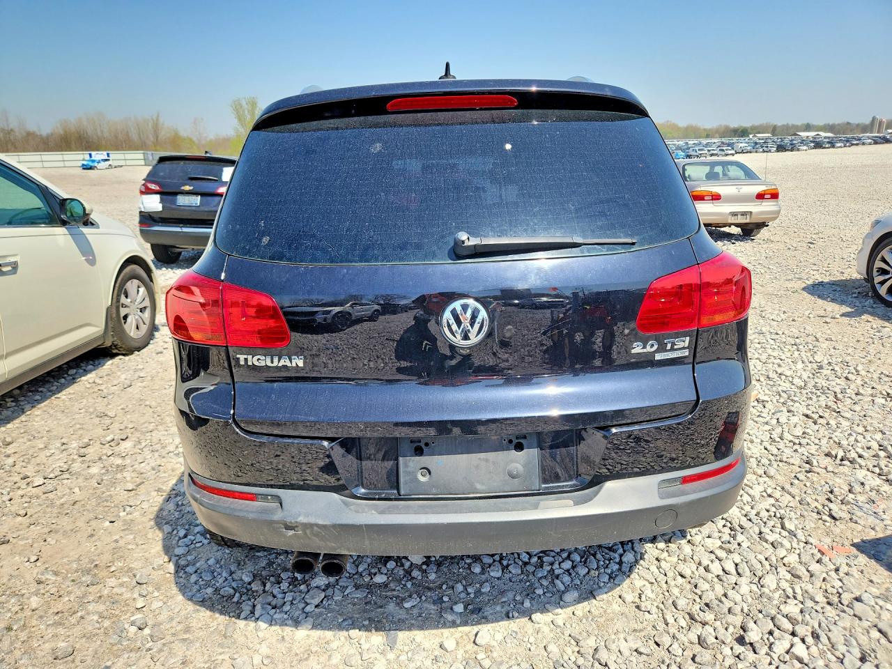 2012 VOLKSWAGEN TIGUAN