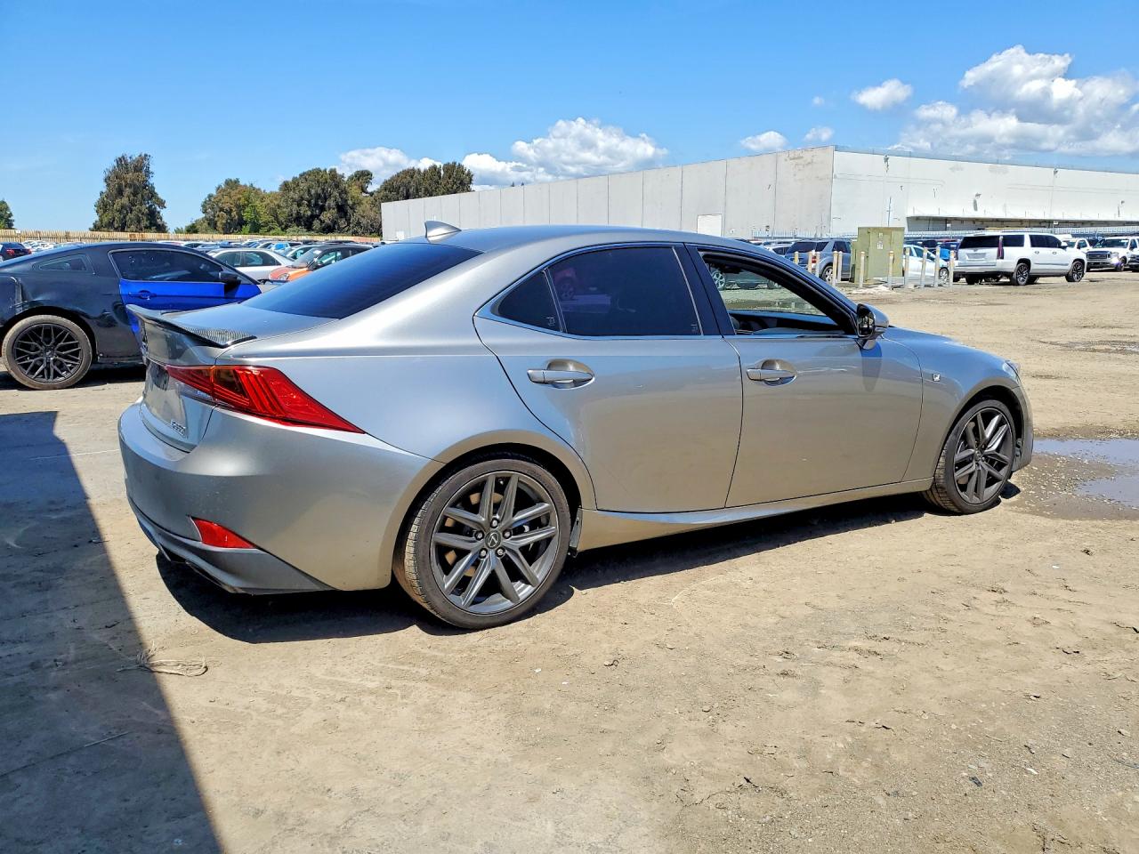 2017 LEXUS IS