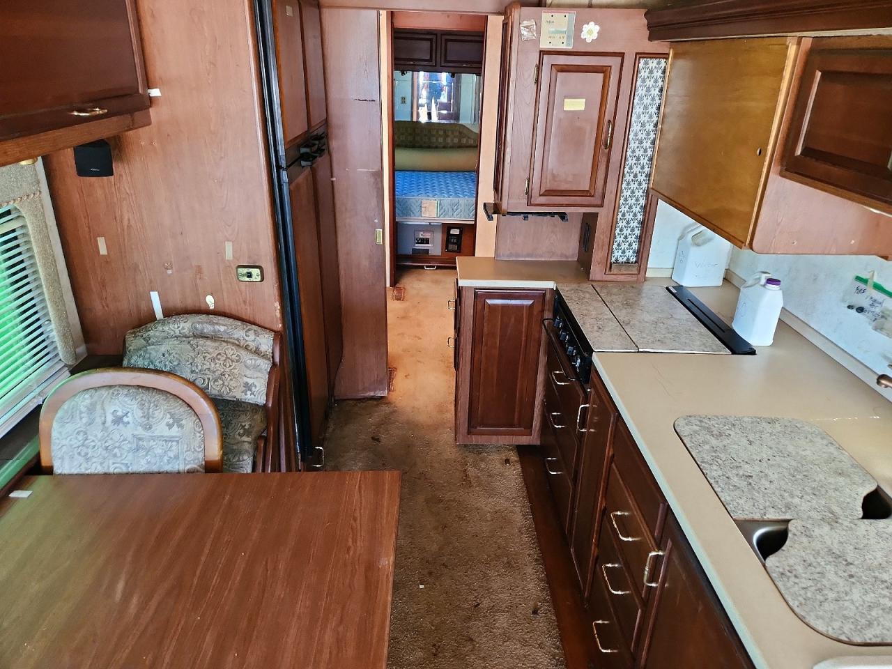 2001 WINNEBAGO ALL OTHER