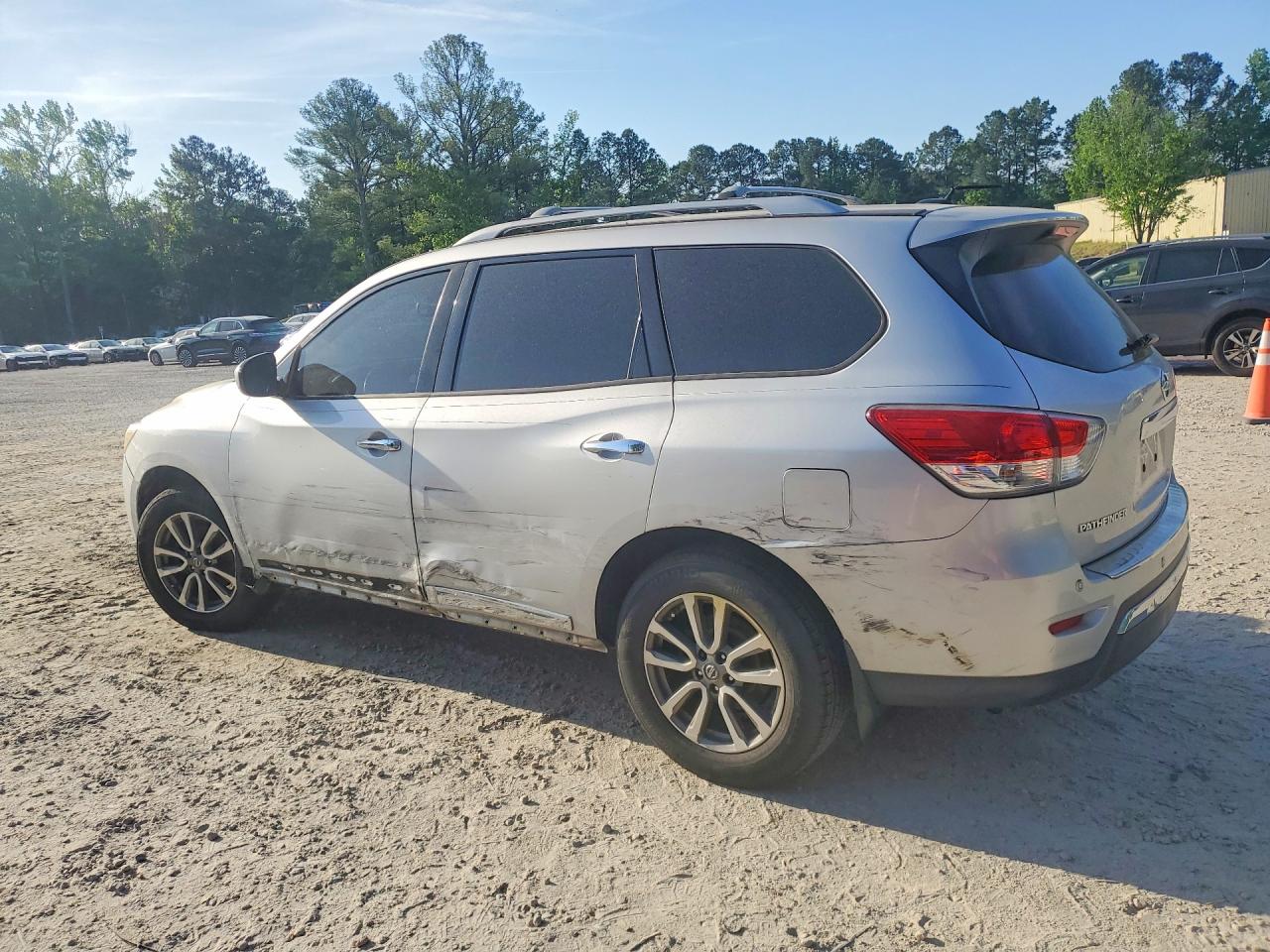 2014 NISSAN PATHFINDER