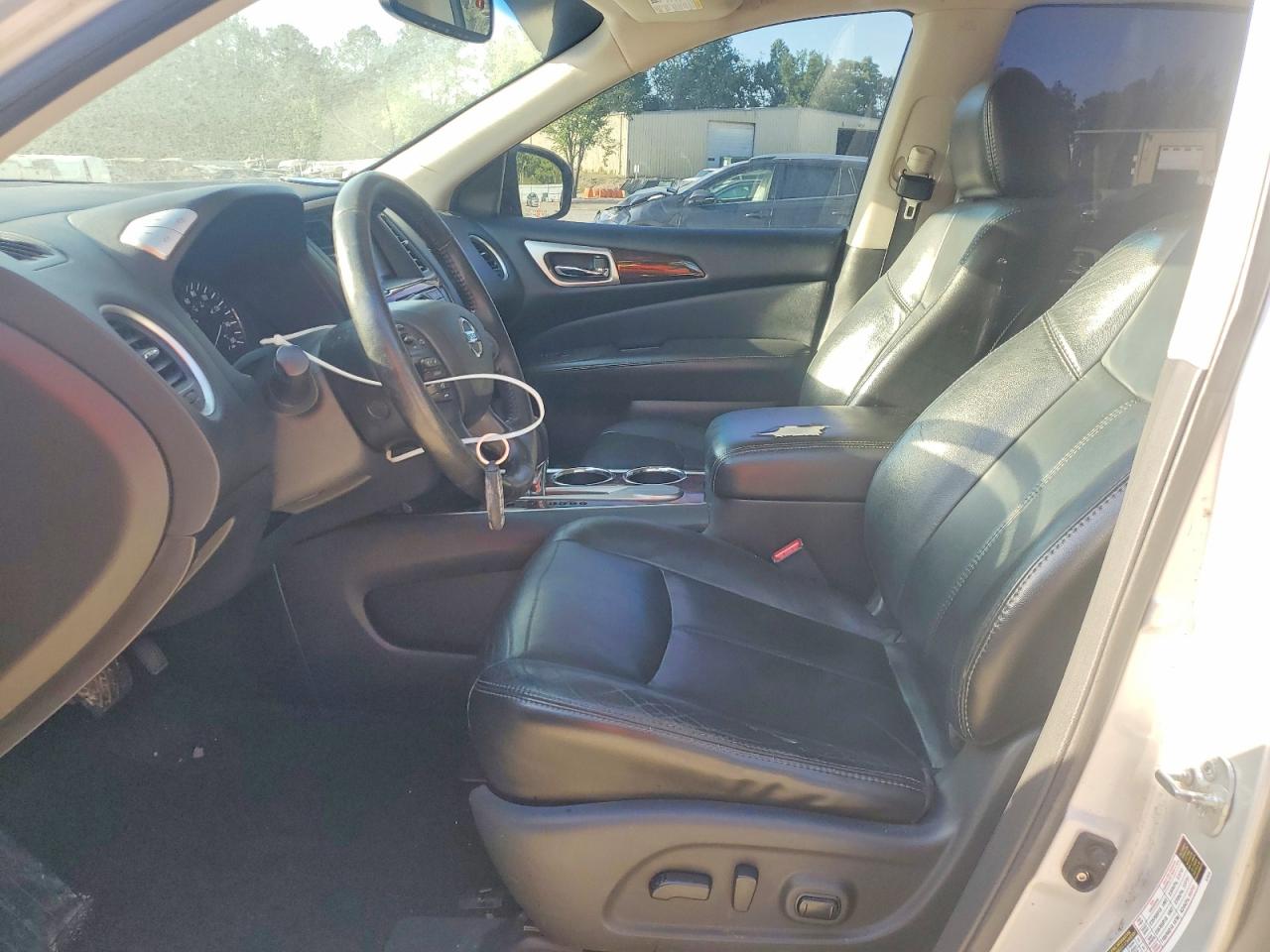 2014 NISSAN PATHFINDER