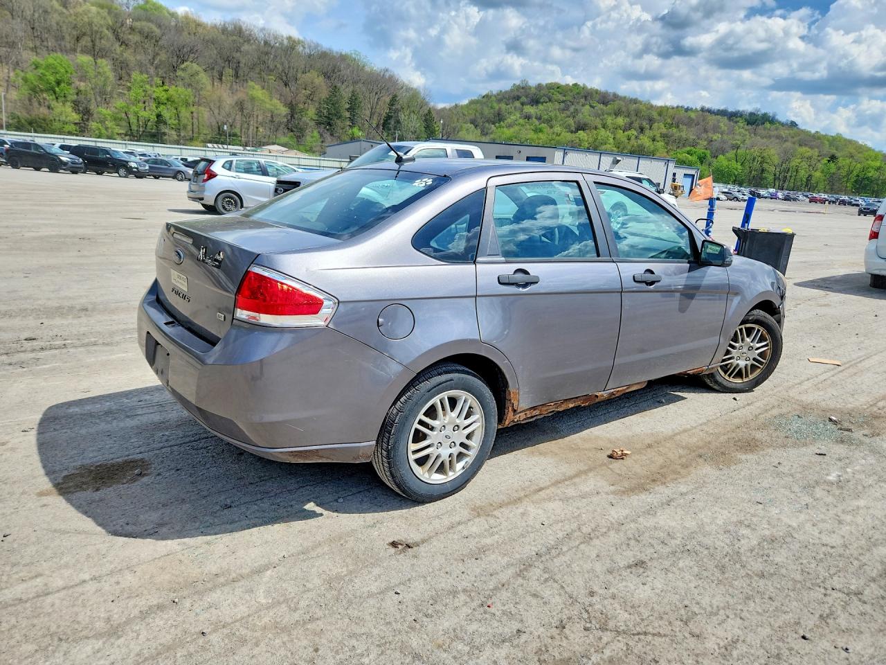 2011 FORD FOCUS