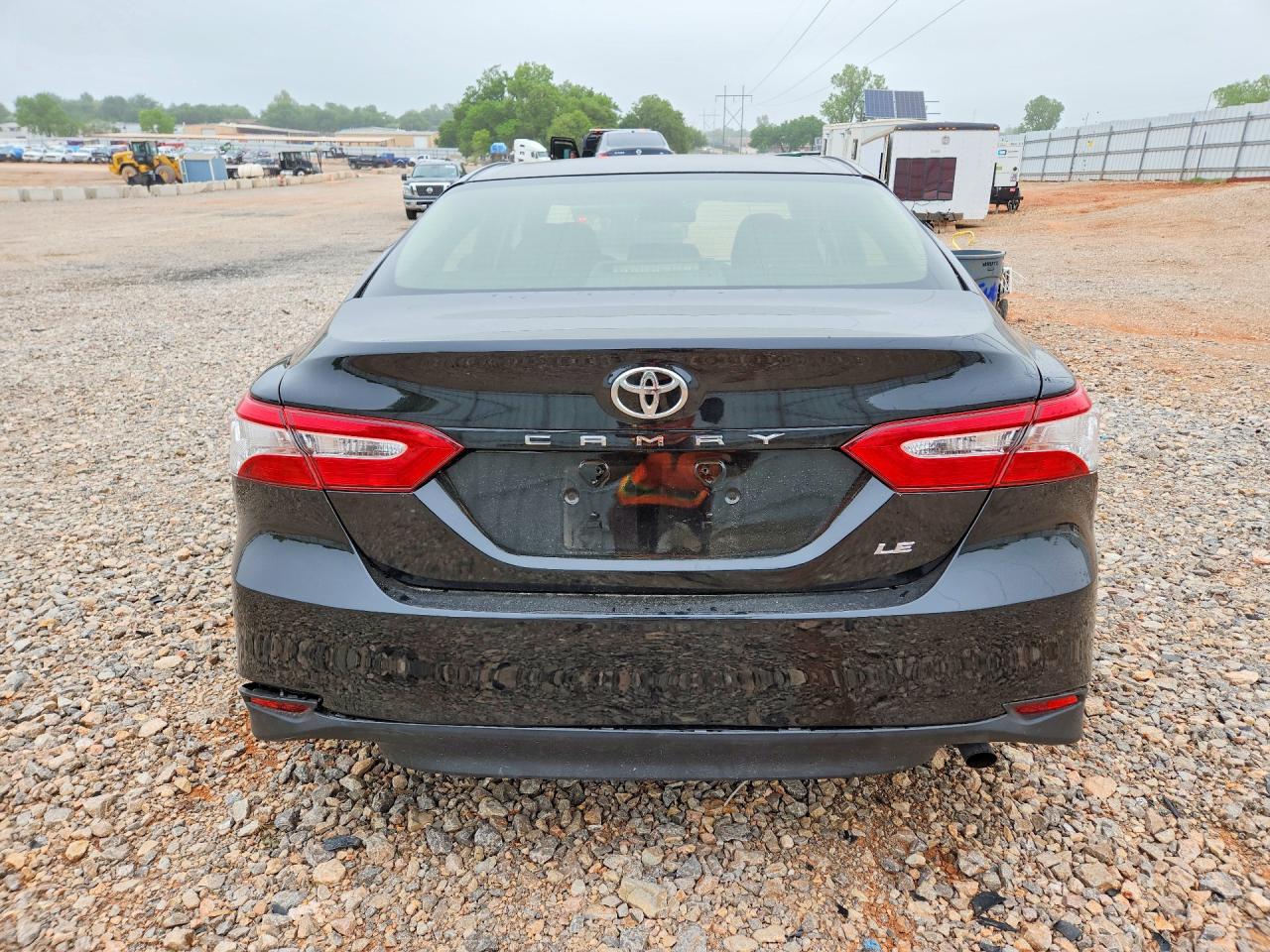 2018 TOYOTA CAMRY