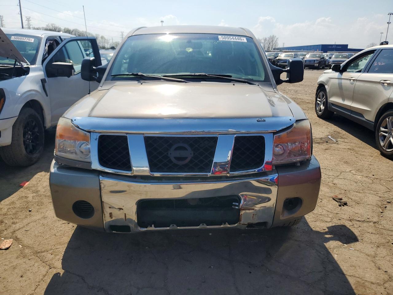 2008 NISS TITAN