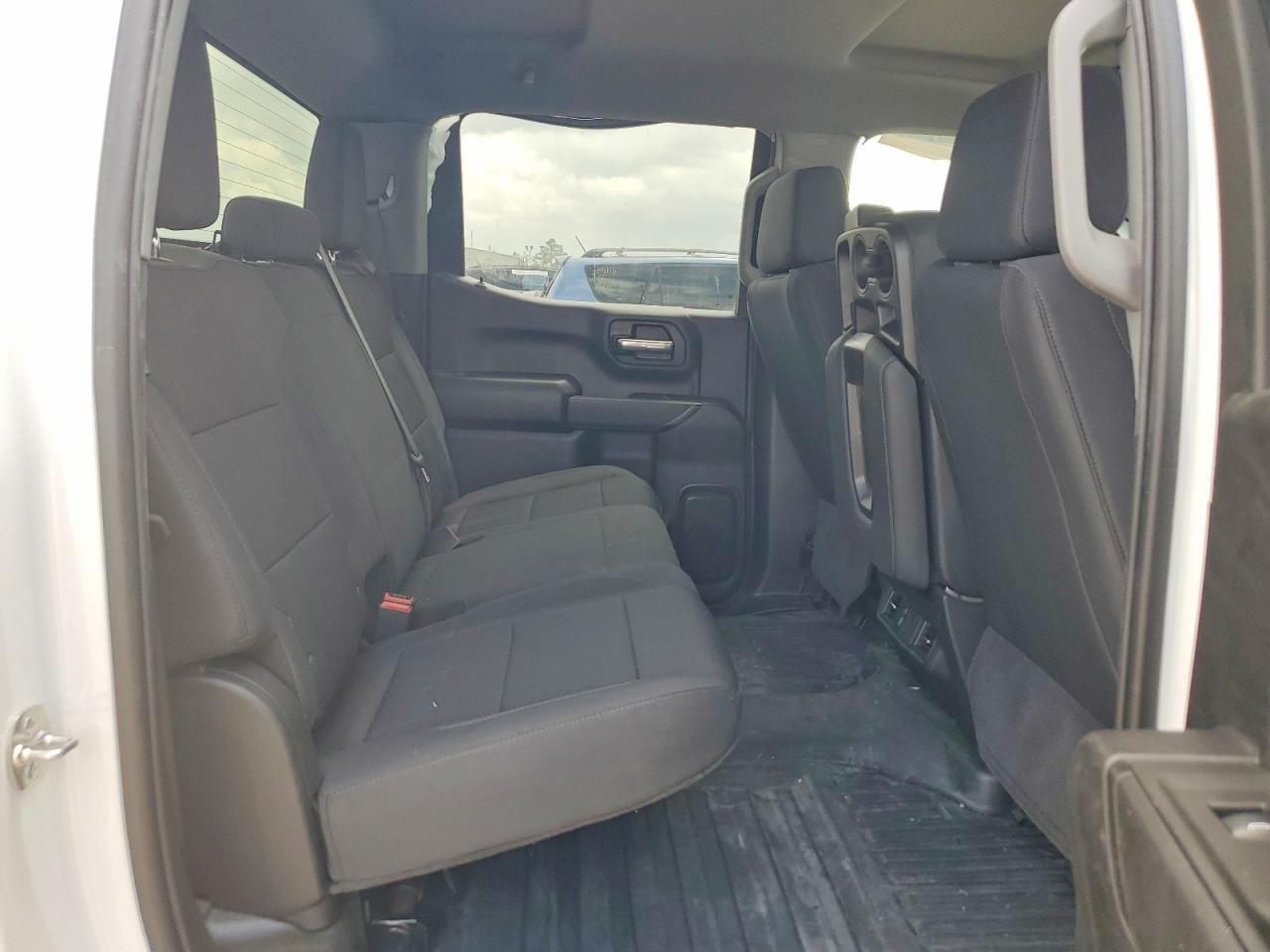 2025 CHEVROLET SILVERADO