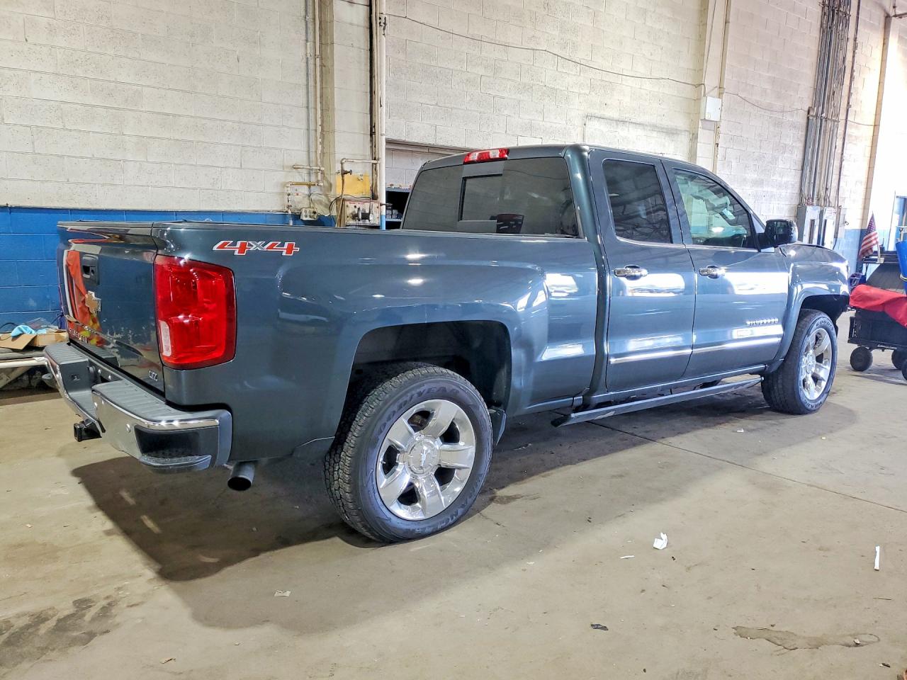 2017 CHEVROLET SILVERADO