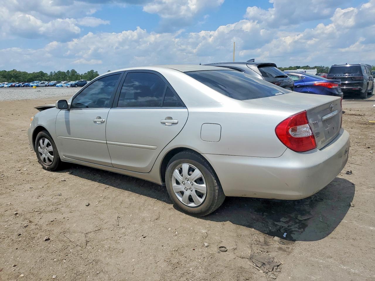 2004 TOYOTA CAMRY