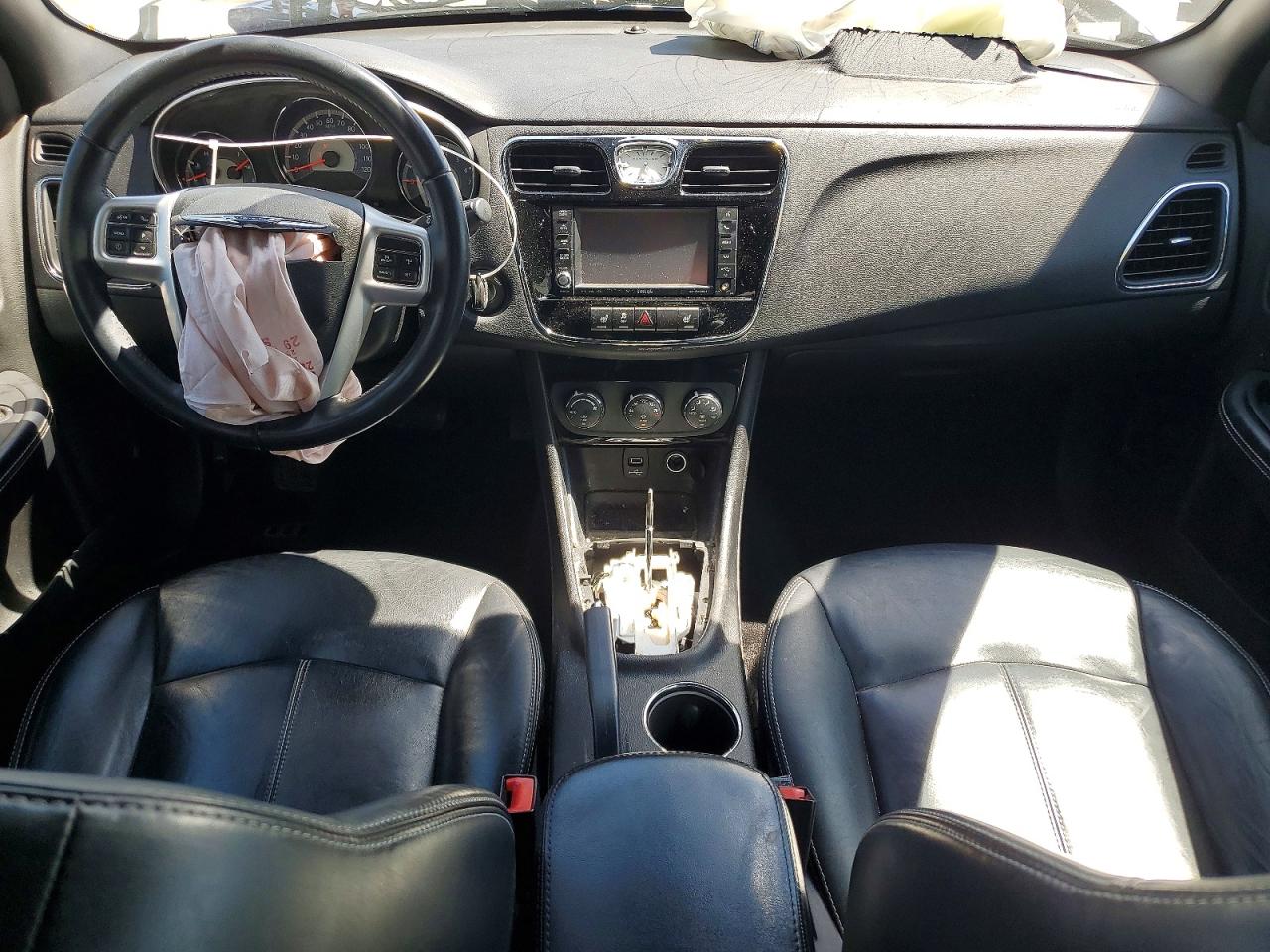 2012 CHRYSLER 200