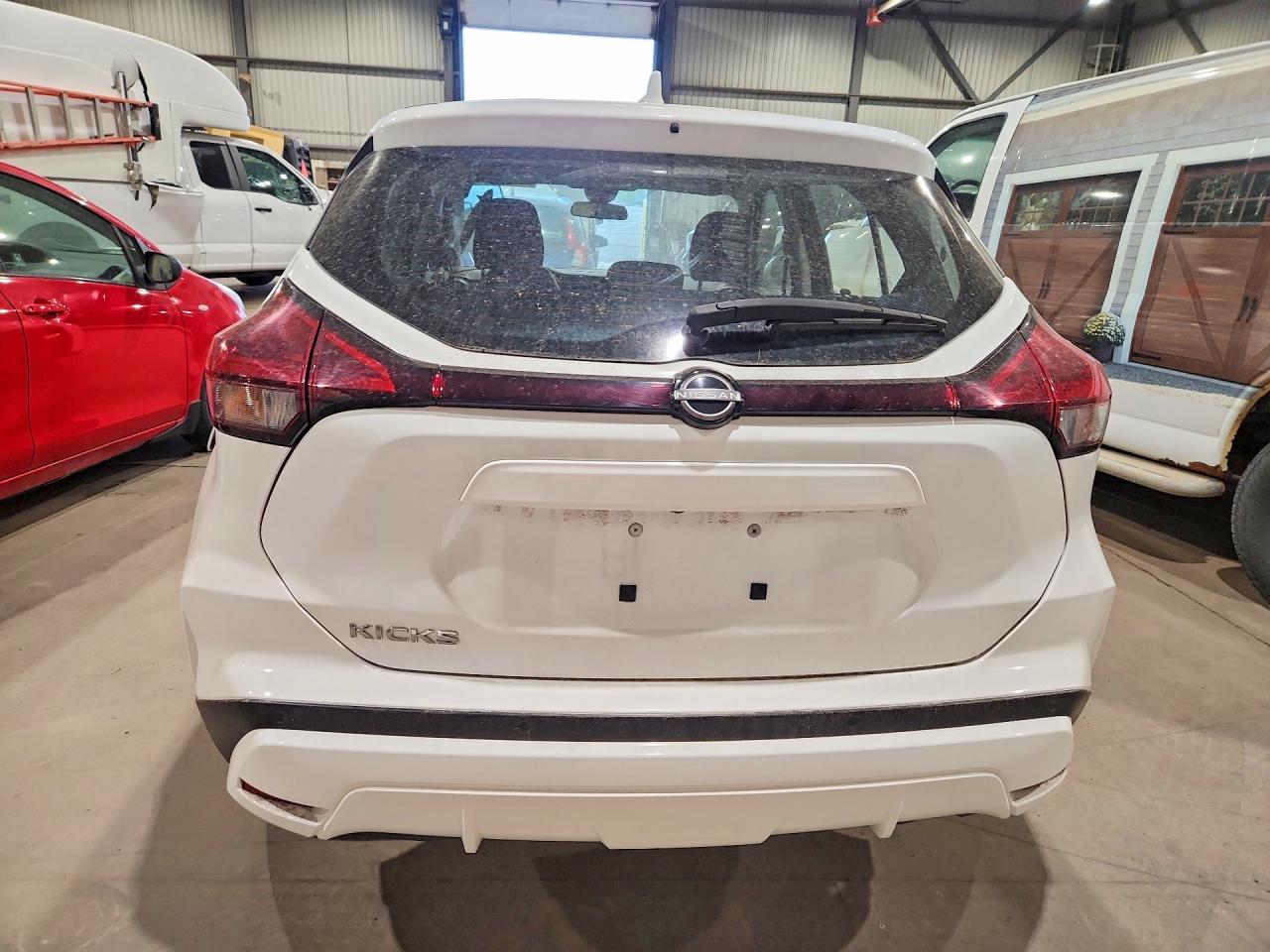2023 NISSAN KICKS